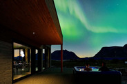 Arctic Cabin in Lofoten with Jacuzzi